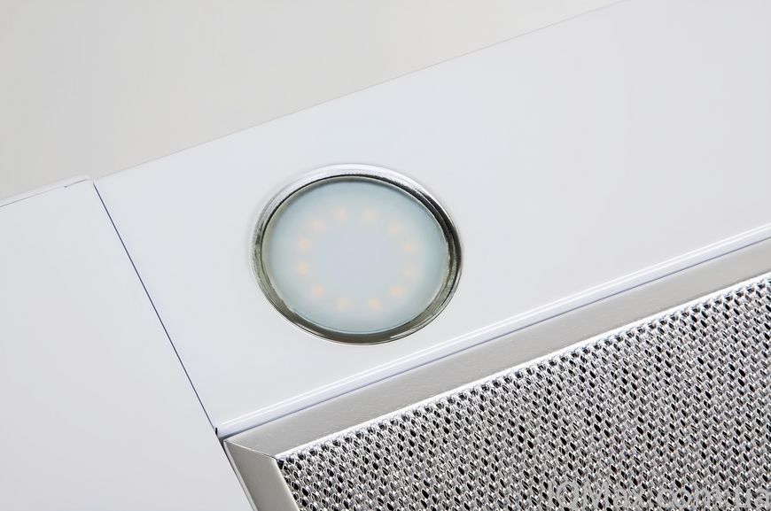 Кухонная вытяжка телескопическая встроенная Ventolux GARDA 50 WH (750) SMD LED 81659 фото
